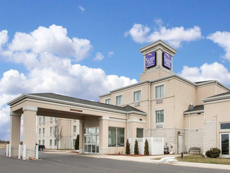 Sleep Inn & Suites Sheboygan I-43 Exterior photo